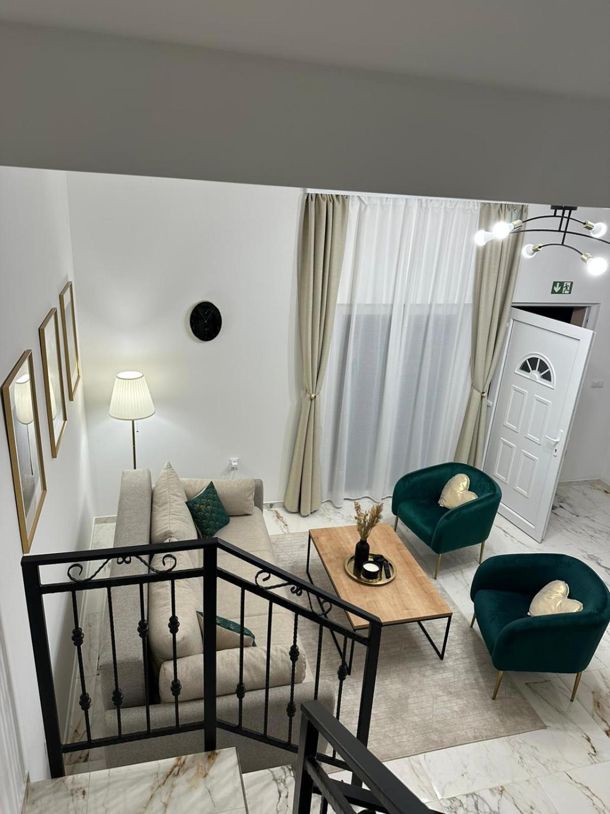Apartments Green Linden Раковица Екстер'єр фото